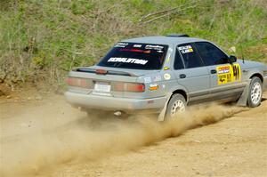 Dexter Clark / Jon McCallie Nissan Sentra SE-R on SS4, J5 South.