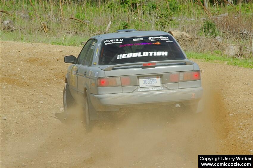 Dexter Clark / Jon McCallie Nissan Sentra SE-R on SS4, J5 South.