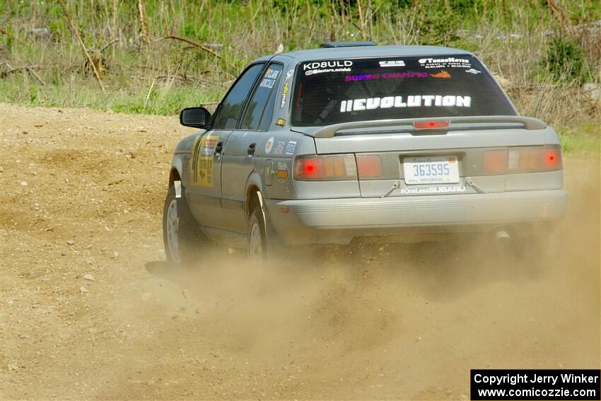 Dexter Clark / Jon McCallie Nissan Sentra SE-R on SS4, J5 South.