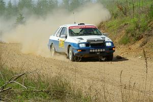 Perry Seaman / Patty Seaman Merkur XR4Ti on SS4, J5 South.