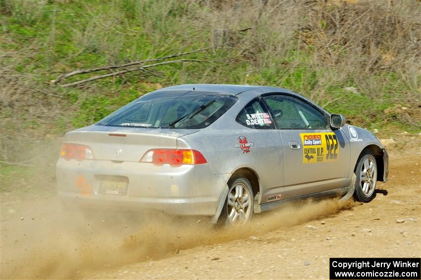 Derek Denti / Shanti Witt Acura RSX on SS4, J5 South.