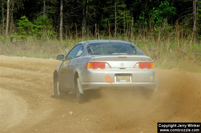 Derek Denti / Shanti Witt Acura RSX on SS4, J5 South.