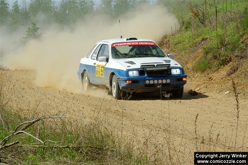 Perry Seaman / Patty Seaman Merkur XR4Ti on SS4, J5 South.