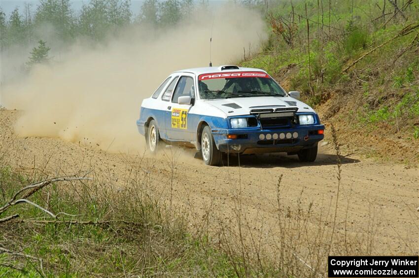 Perry Seaman / Patty Seaman Merkur XR4Ti on SS4, J5 South.