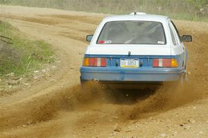 Perry Seaman / Patty Seaman Merkur XR4Ti on SS4, J5 South.