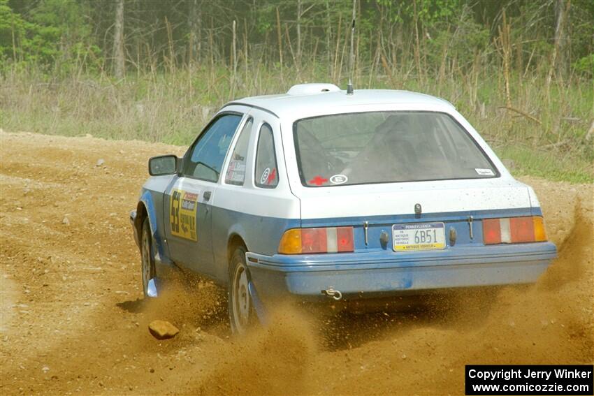 Perry Seaman / Patty Seaman Merkur XR4Ti on SS4, J5 South.