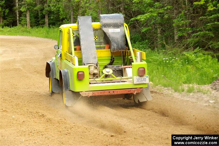 Mike Purzycki / Matt Wernette Jeep Scrambler on SS7, Sand Rd. Long.