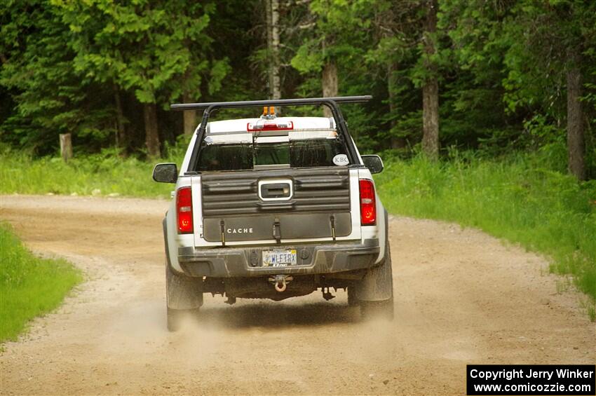 A Chevy Colorado ZR2 Pickup sweeps SS7, Sand Rd. Long.