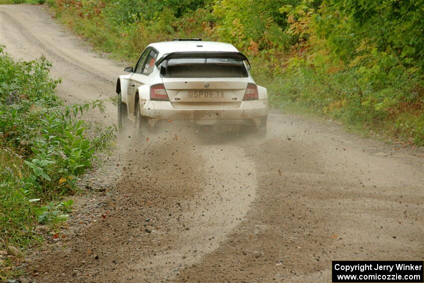 Ryan Booth / Andy Hayes Škoda Fabia on SS1, Steamboat I.