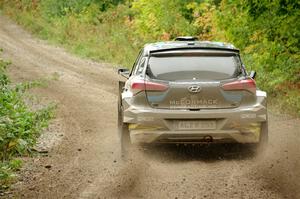 Enda McCormack / Liam McCormack Hyundai i20 R5 on SS1, Steamboat I.