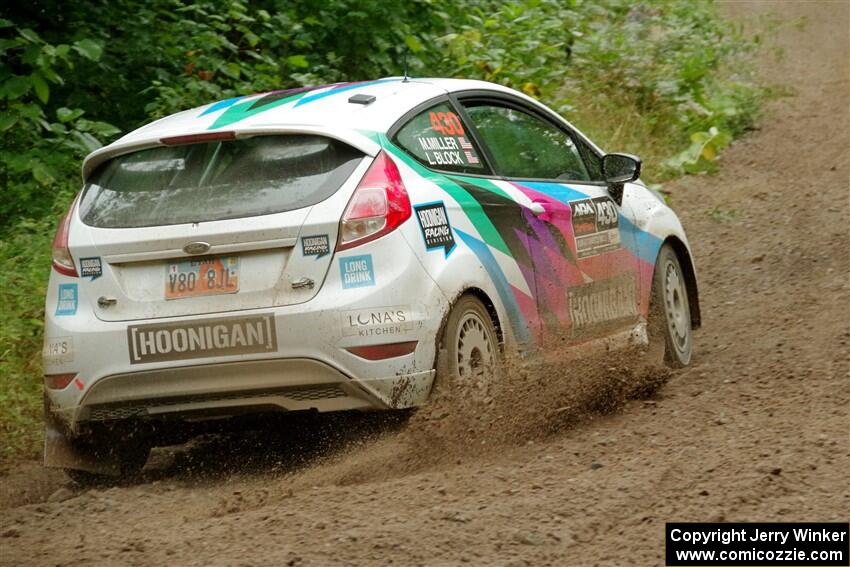 Lucy Block / Michelle Miller Ford Fiesta R2 on SS1, Steamboat I.