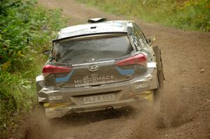 Enda McCormack / Liam McCormack Hyundai i20 R5 on SS5, Steamboat II.