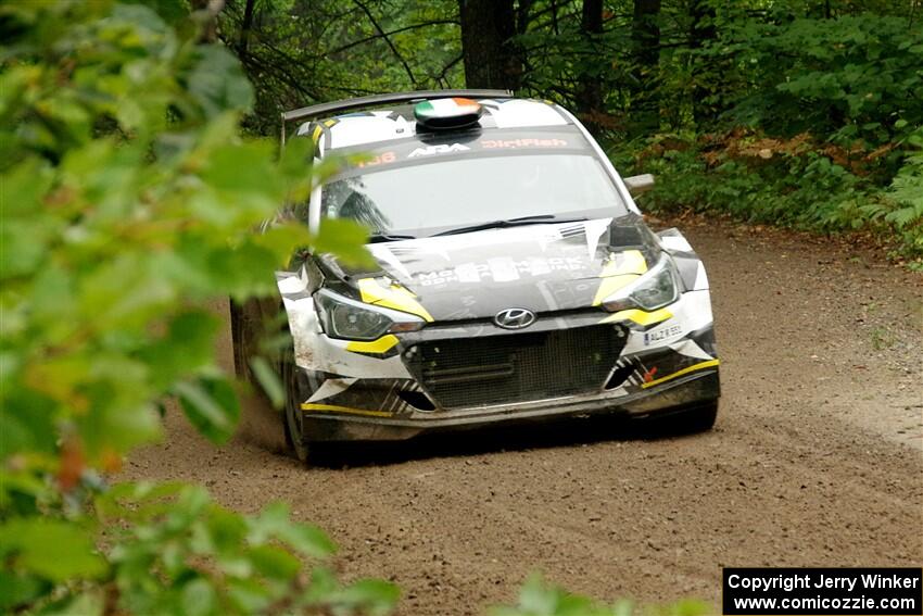 Enda McCormack / Liam McCormack Hyundai i20 R5 on SS5, Steamboat II.