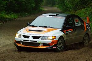 Kyle Tilley / Tim Whitteridge Mitsubishi Lancer Evo VIII on SS8, Refuge II.