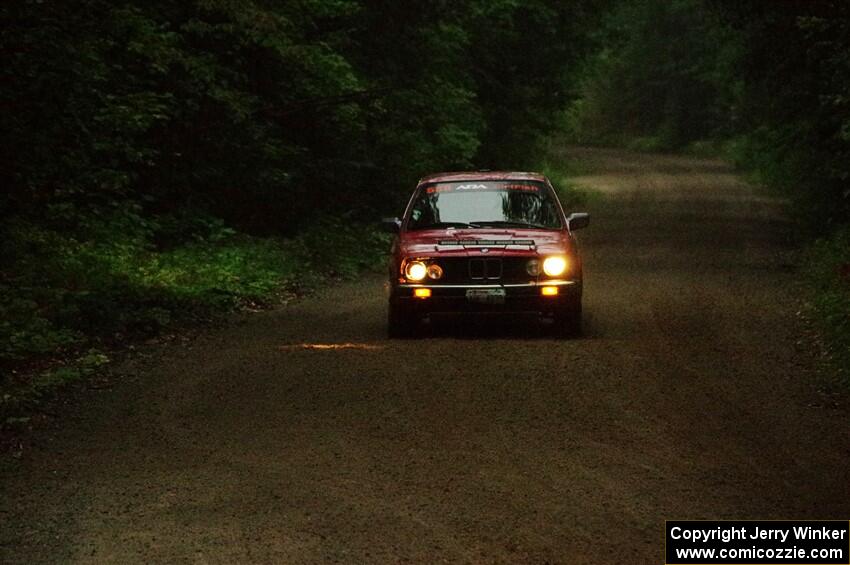 Gabe Jacobsohn / R.J. Kassel BMW 325e on SS8, Refuge II.