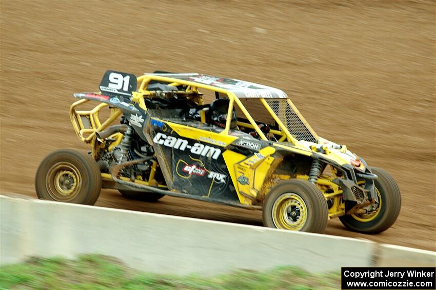 Kyle Chaney's Can-Am Maverick X3