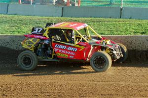 Mia Chapman's Can-Am Maverick X3 comes to a stop after turn 1.