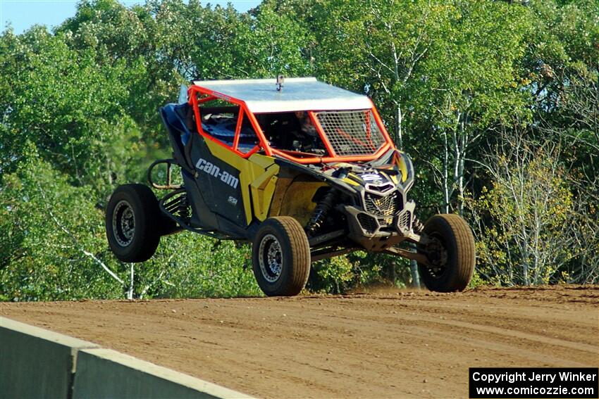 Catie Munnings' Can-Am Maverick X3