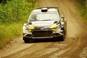 Enda McCormack / Liam McCormack Hyundai i20 R5 on SS11, Anchor-Mattson.