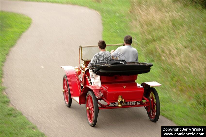 Ron Gardas, Sr.'s 1910 Buick Model 14