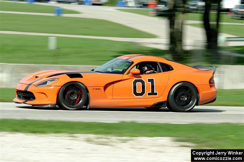 Josef Lotz's Dodge Viper TA