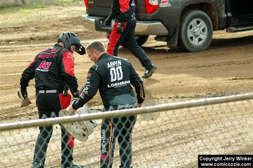 Steve Arpin walks away from his wrecked Hyundai i20.