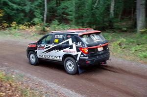 Chris Sladek / Gabriel Nieves Honda Passport on SS3, Bob Lake S-N I.