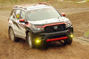 Chris Sladek / Gabriel Nieves Honda Passport on SS9, Silver-Arvon I.