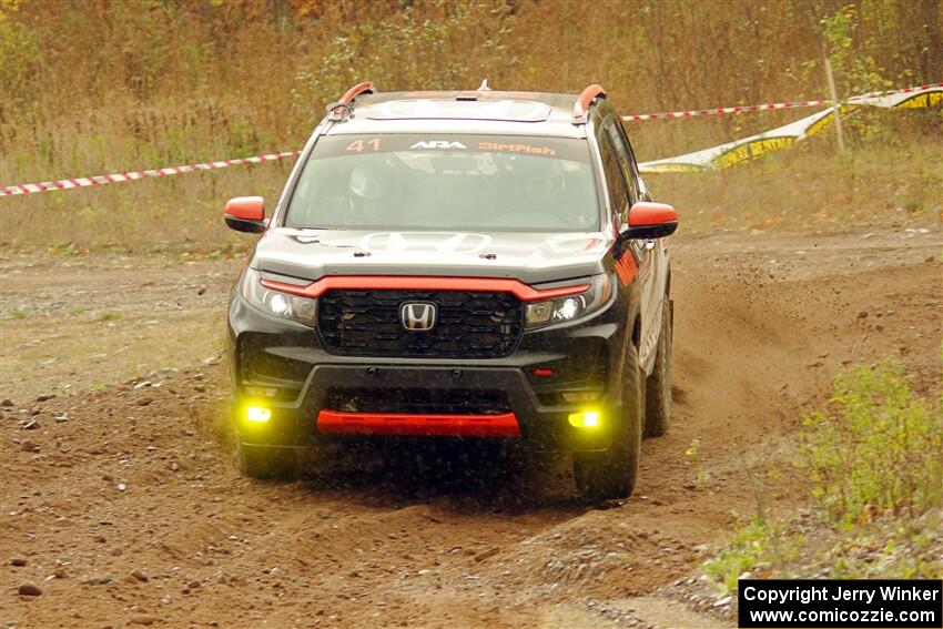 Chris Sladek / Gabriel Nieves Honda Passport on SS9, Silver-Arvon I.