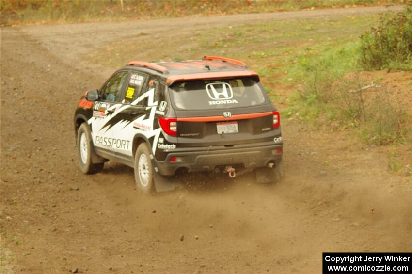 Chris Sladek / Gabriel Nieves Honda Passport on SS9, Silver-Arvon I.