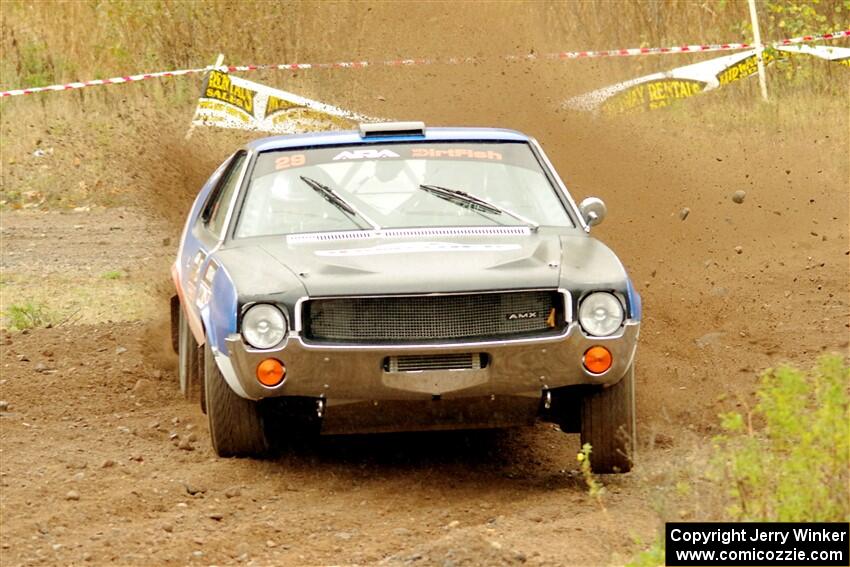 Tim O'Neil / Constantine Mantopoulos AMC AMX on SS9, Silver-Arvon I.