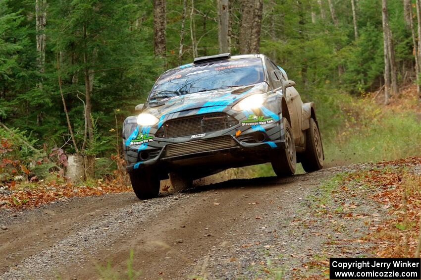 Dennis Romero / Eduardo Gomez Ford Fiesta R5 on SS13, Herman-Nestoria II.