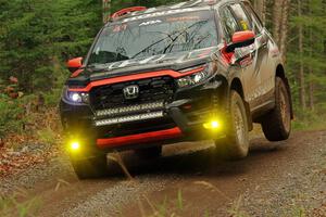 Chris Sladek / Gabriel Nieves Honda Passport on SS13, Herman-Nestoria II.