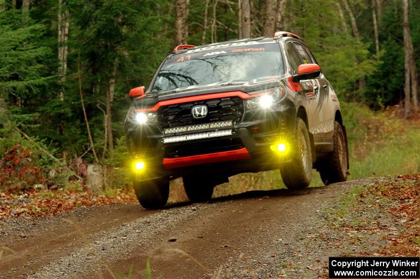 Chris Sladek / Gabriel Nieves Honda Passport on SS13, Herman-Nestoria II.