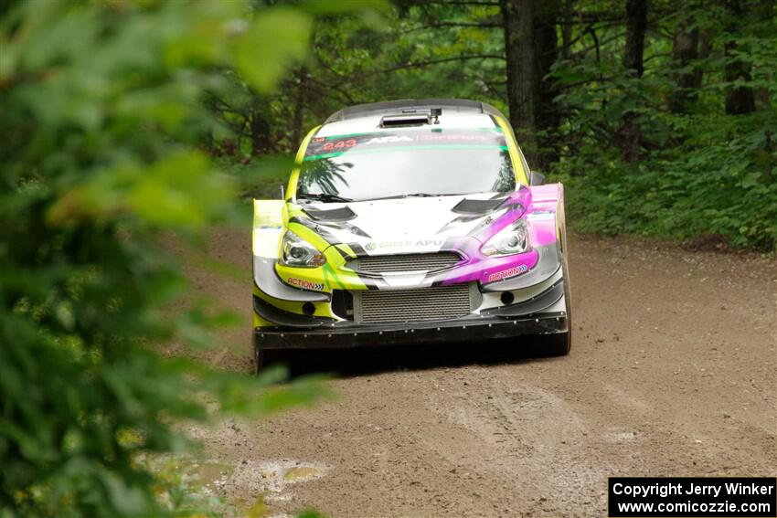 Patrick Gruszka / Florian Barral Mitsubishi Mirage RS on SS1, Crossroads I.