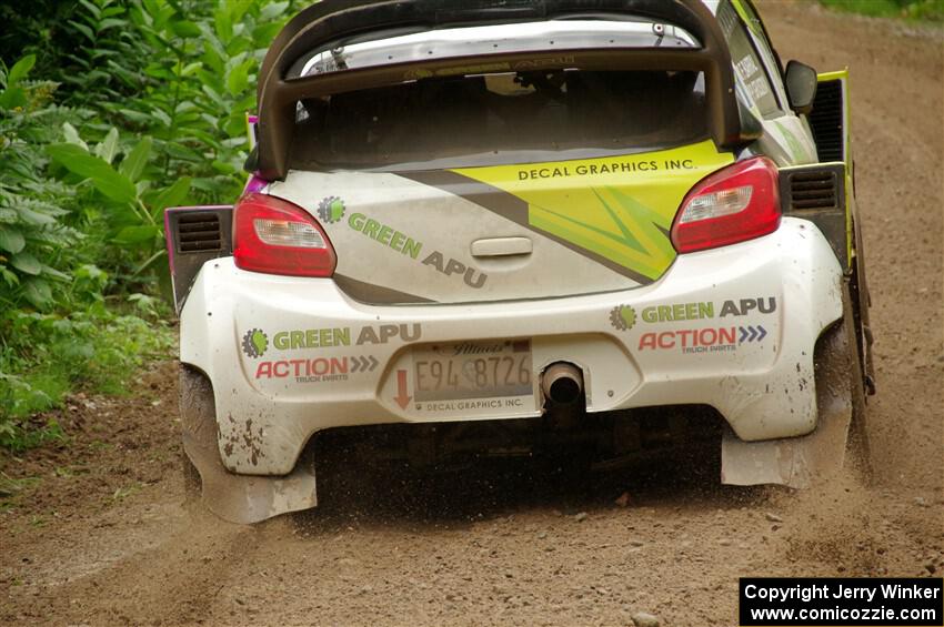 Patrick Gruszka / Florian Barral Mitsubishi Mirage RS on SS1, Crossroads I.