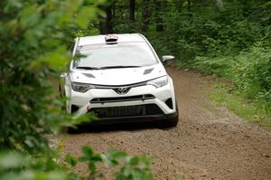 Alejandro Perusina / Andres Bautista Toyota RAV4 on SS1, Crossroads I.