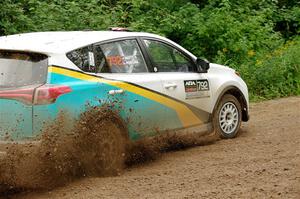 Alejandro Perusina / Andres Bautista Toyota RAV4 on SS1, Crossroads I.