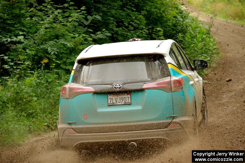 Alejandro Perusina / Andres Bautista Toyota RAV4 on SS1, Crossroads I.