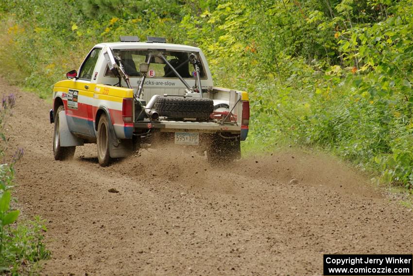 Scott Parrott / Keegan Helwig Chevy S-10 on SS1, Crossroads I.