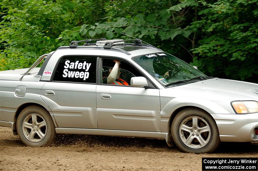 A Subaru Baja sweeps SS1, Crossroads I.