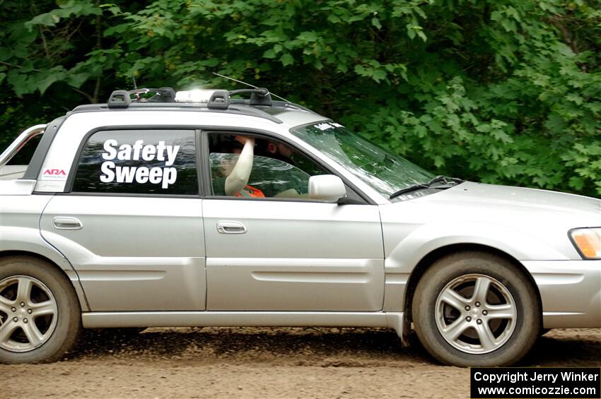 A Subaru Baja sweeps SS1, Crossroads I.