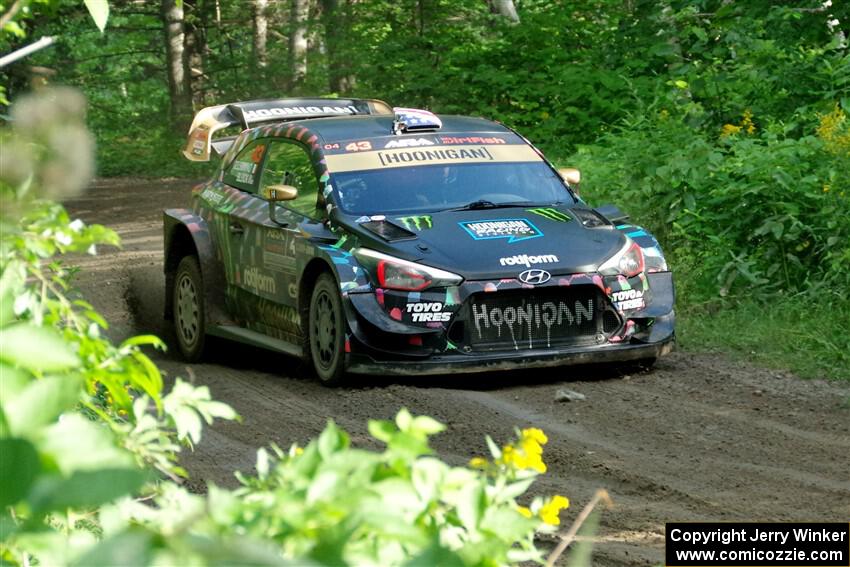 Ken Block / Alex Gelsomino Hyundai i20 WRC on SS5, Crossroads II.