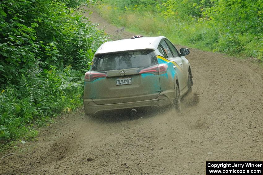 Alejandro Perusina / Andres Bautista Toyota RAV4 on SS5, Crossroads II.