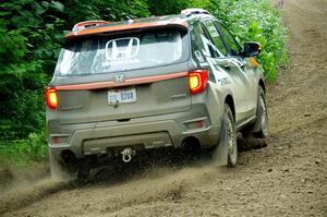 Chris Sladek / John Sharps Honda Passport on SS5, Crossroads II.