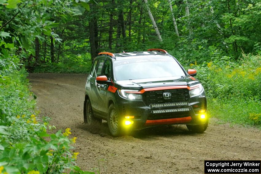 Chris Sladek / John Sharps Honda Passport on SS5, Crossroads II.