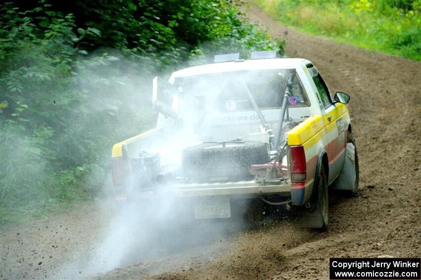 Scott Parrott / Keegan Helwig Chevy S-10 smoking heavily on SS5, Crossroads II.