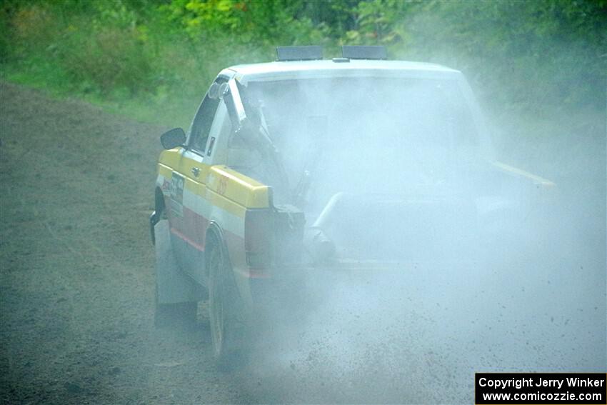 Scott Parrott / Keegan Helwig Chevy S-10 smoking heavily on SS5, Crossroads II.