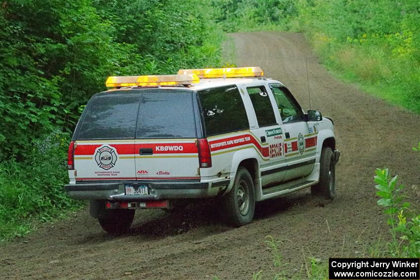 A GMC Suburban sweeps SS5, Crossroads II.