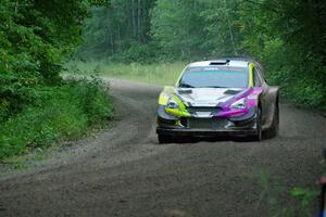 Patrick Gruszka / Florian Barral Mitsubishi Mirage RS on SS8, Refuge II.